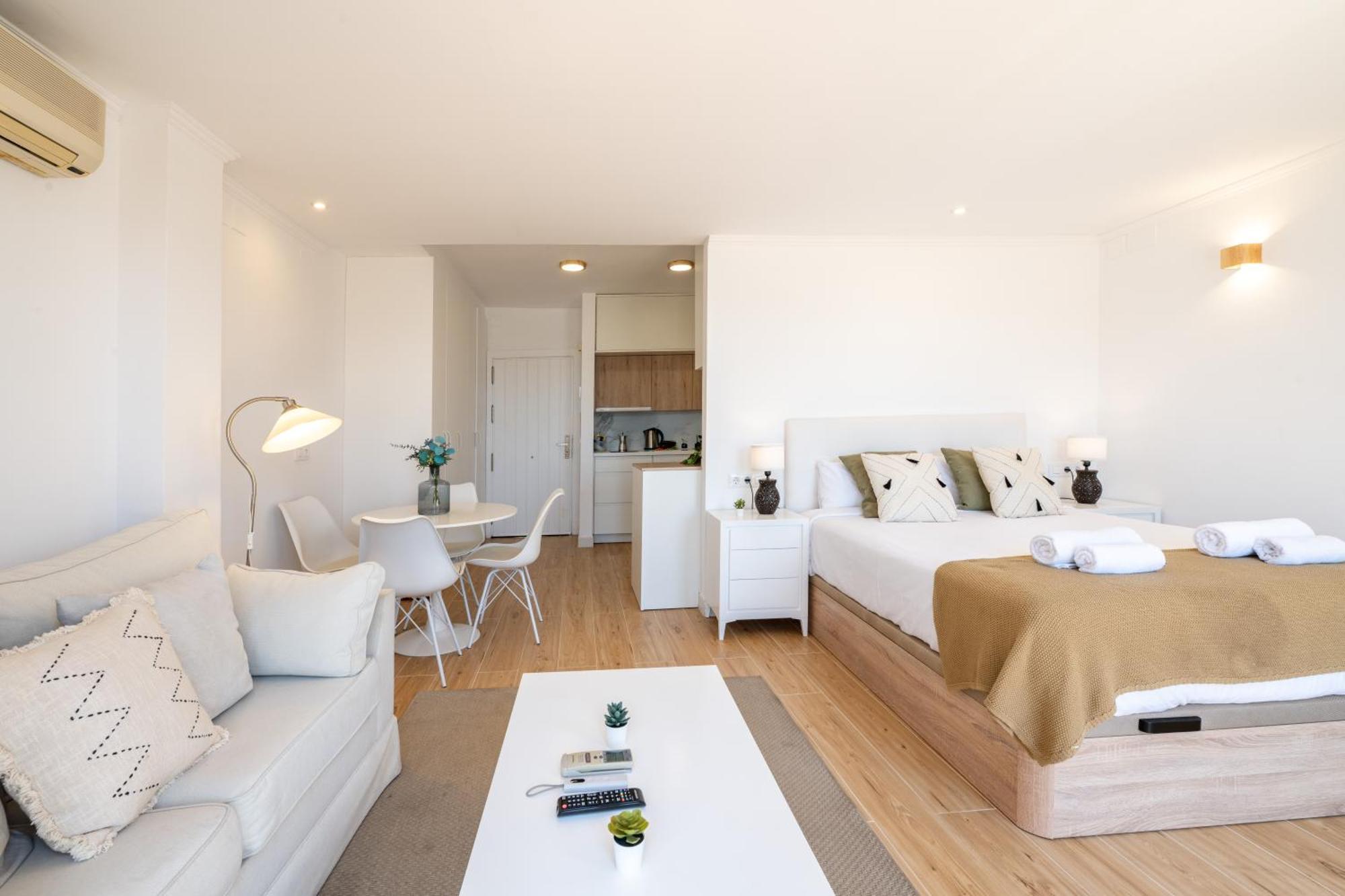 Apartment Oleholidays 831 Romana Playa Vistas Al Mar Marbella
